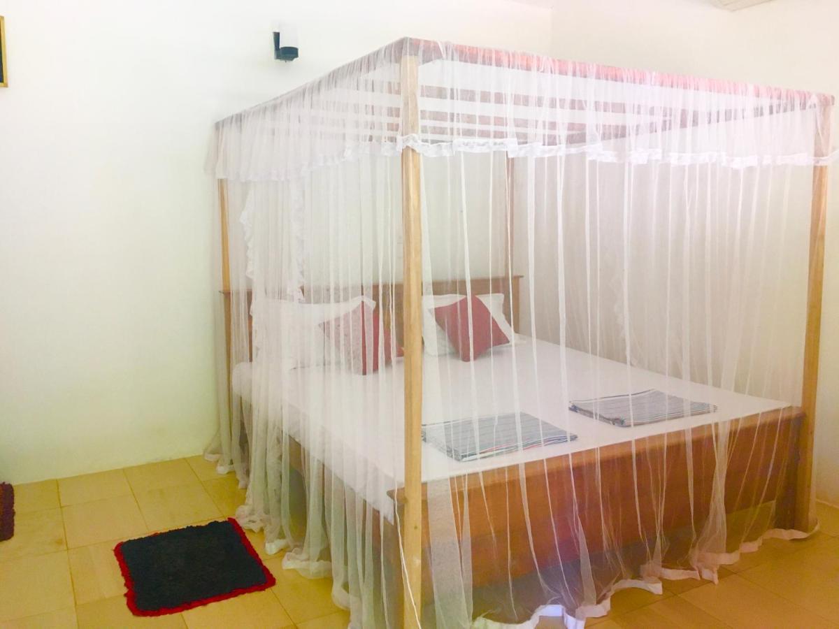 Arachchi Guest House 米瑞莎 外观 照片