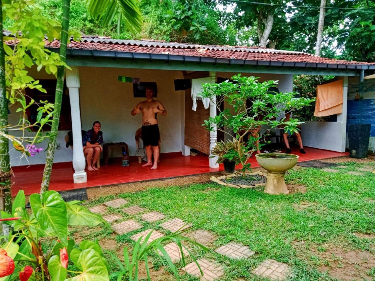 Arachchi Guest House 米瑞莎 外观 照片